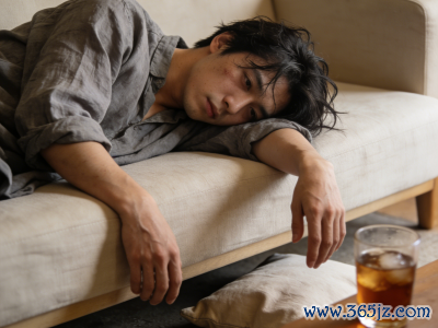 房劳过度 房劳过度